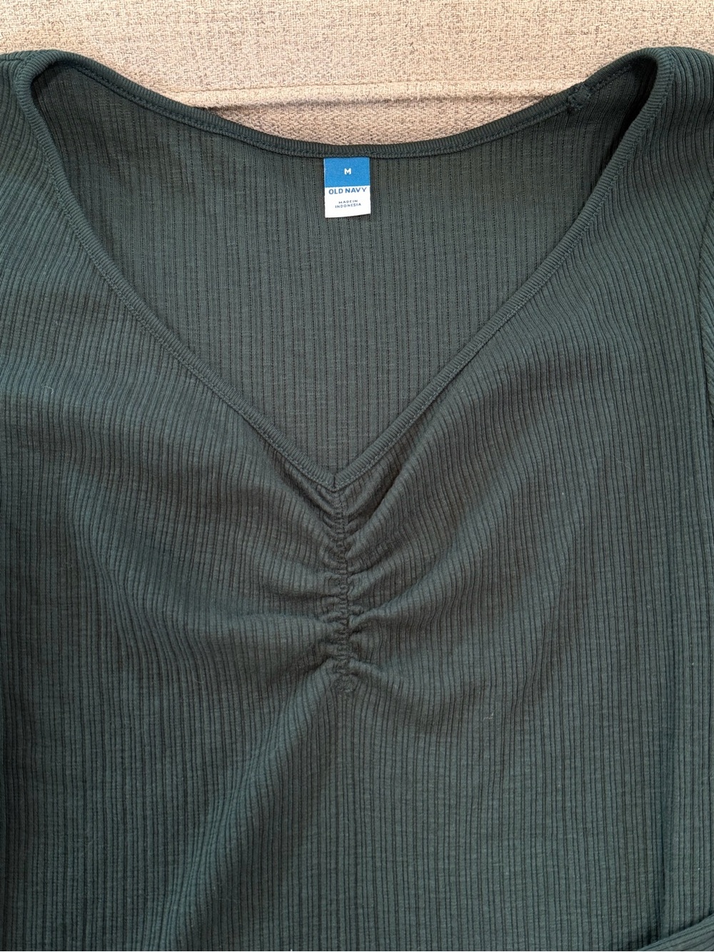 Old Navy Women's Ribbed V-Neck Long Sleeve Top - Forest Green - Picture 4 of 7
